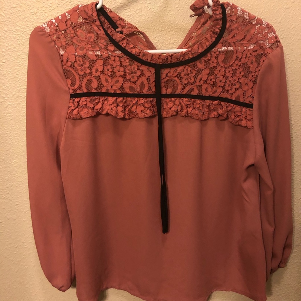 Pink Lace Blouse - Size: Small/Medium